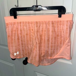 Never worn under armour workout shorts!!